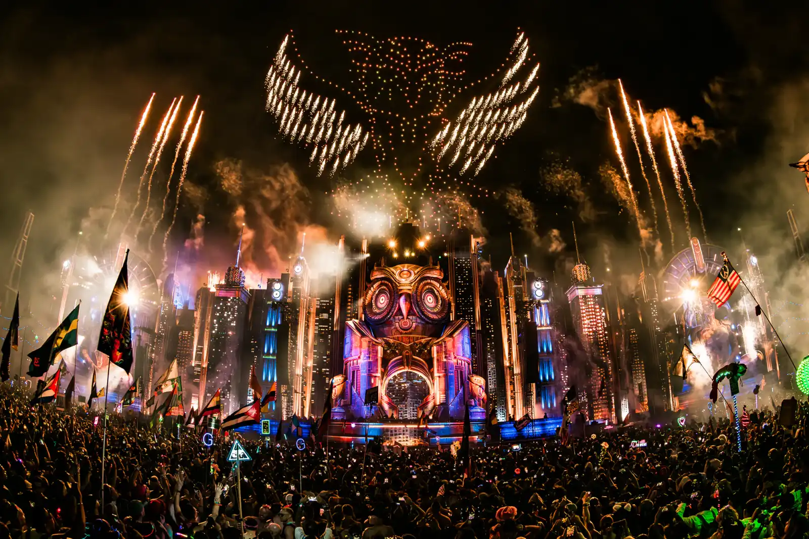 Fireworks above the EDC Las Vegas main stage and festival crowd